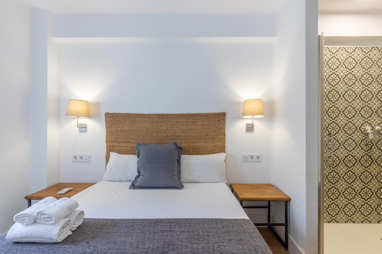 Fun Building Flats By Homeabout Málaga Exterior foto